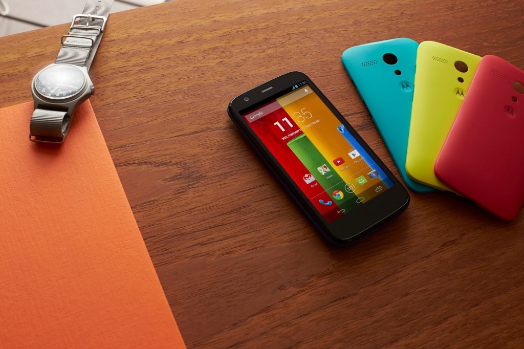 Moto G review press photo shells