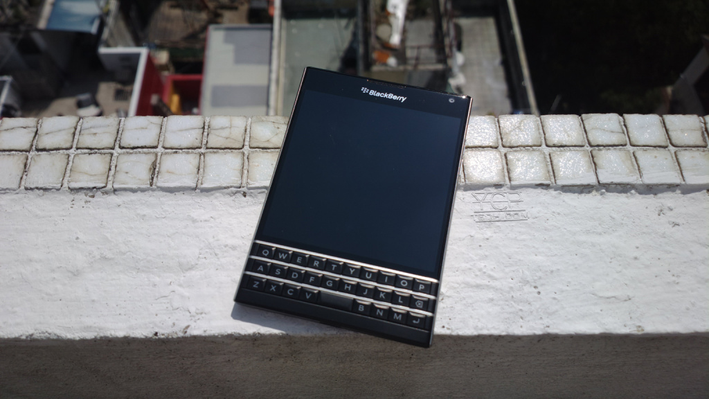 blackberry passport front