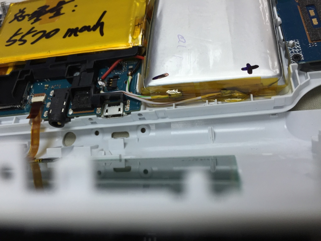 For those who know something about wiring, here's a closeup